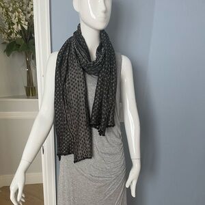 Like new BAJRA silver and black scarf
